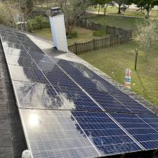 Cleaning-Solar-Power-Transforming-Dirty-Panels-into-Energy-Generators-in-West-Ashley-South-Carolina 1