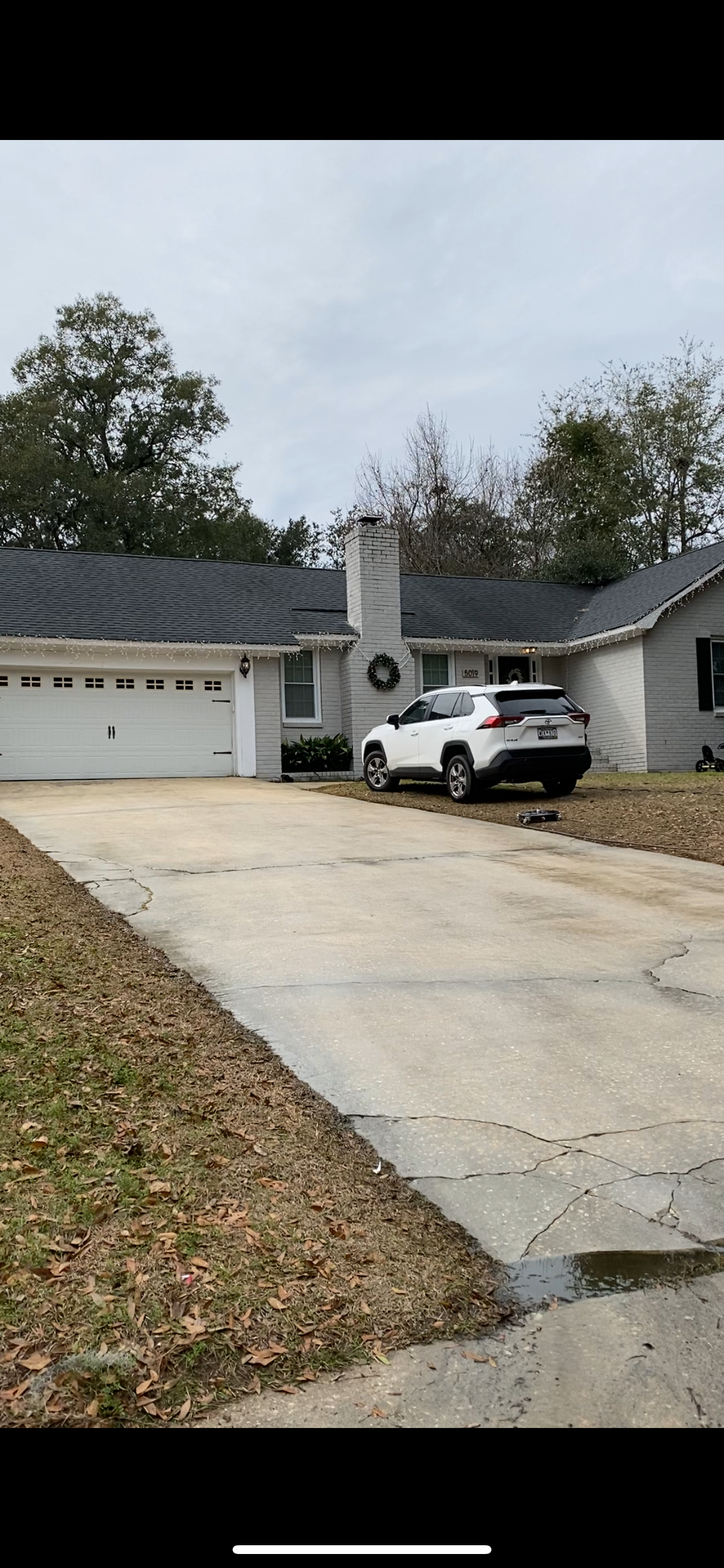 Pressure Washed Driveway in Charleston, South Carolina 